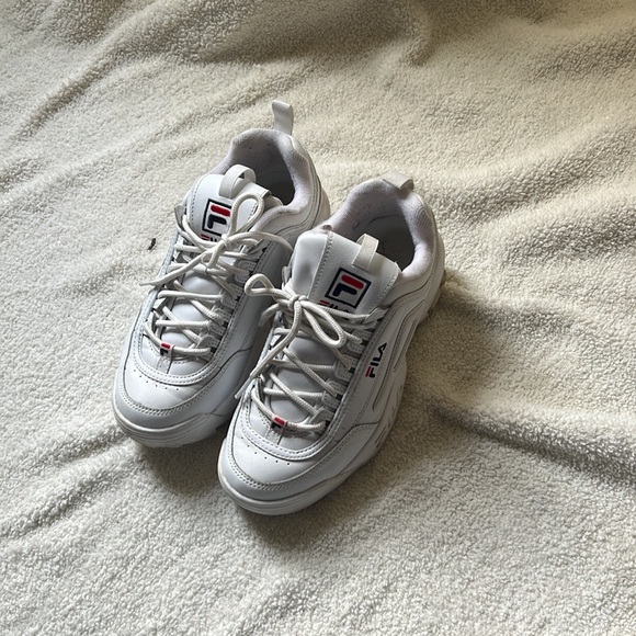 Fila Disruptor II Premium Sneaker - Picture 10 of 16